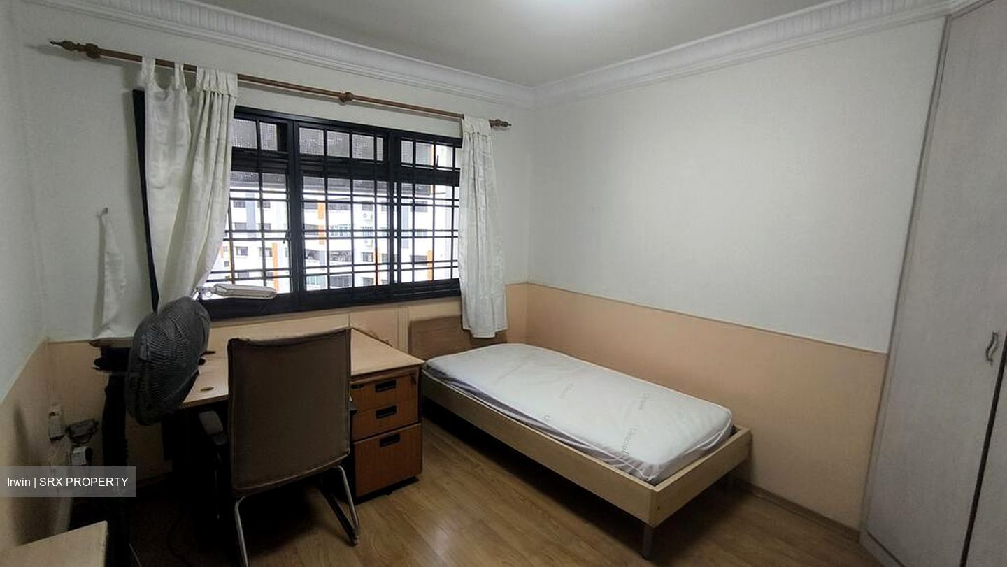 Blk 286B Toh Guan Road (Jurong East), HDB Executive #500556351